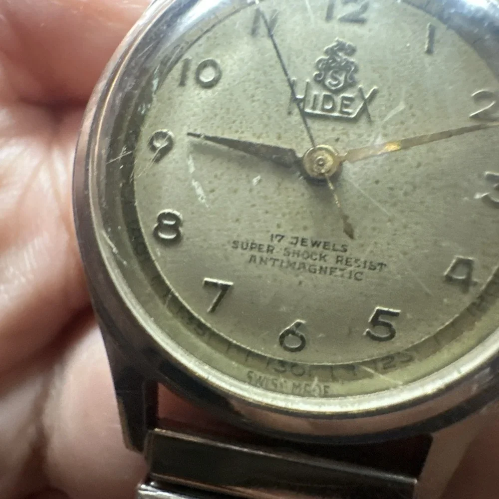 Working VTG HideX CALENDAR Swiss‎ 17 Jewels Manual Wind Mens Watch 30mm Fit 7in